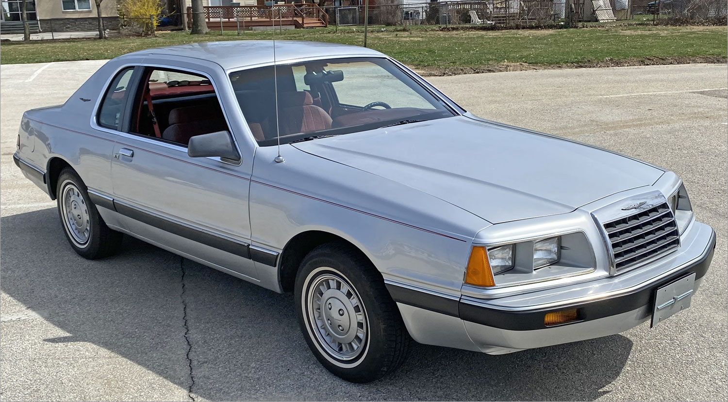 Sean's 1986 Ford Thunderbird